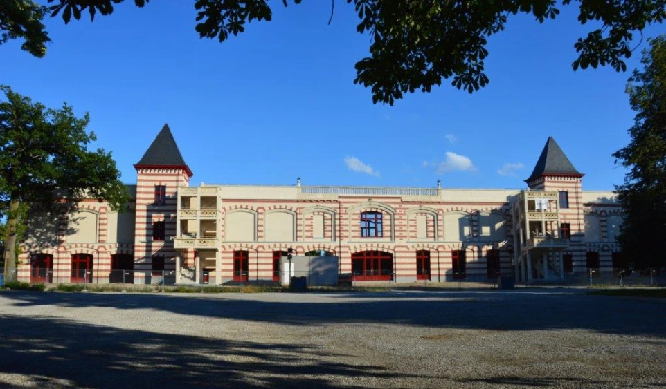 Batiment de l'Hippodrome de Boitsfort